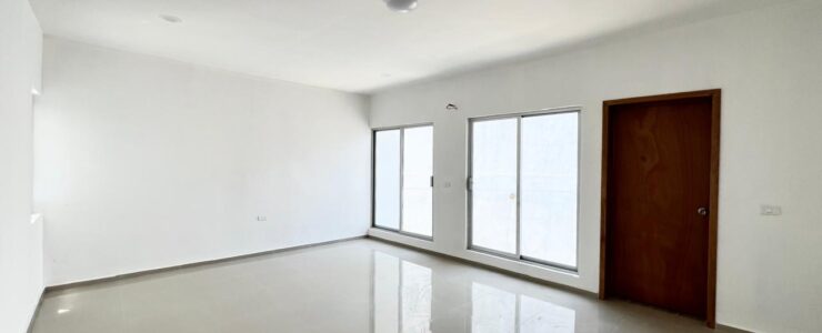 Oficinas Nuevas en Renta en la Col. Rovirosa